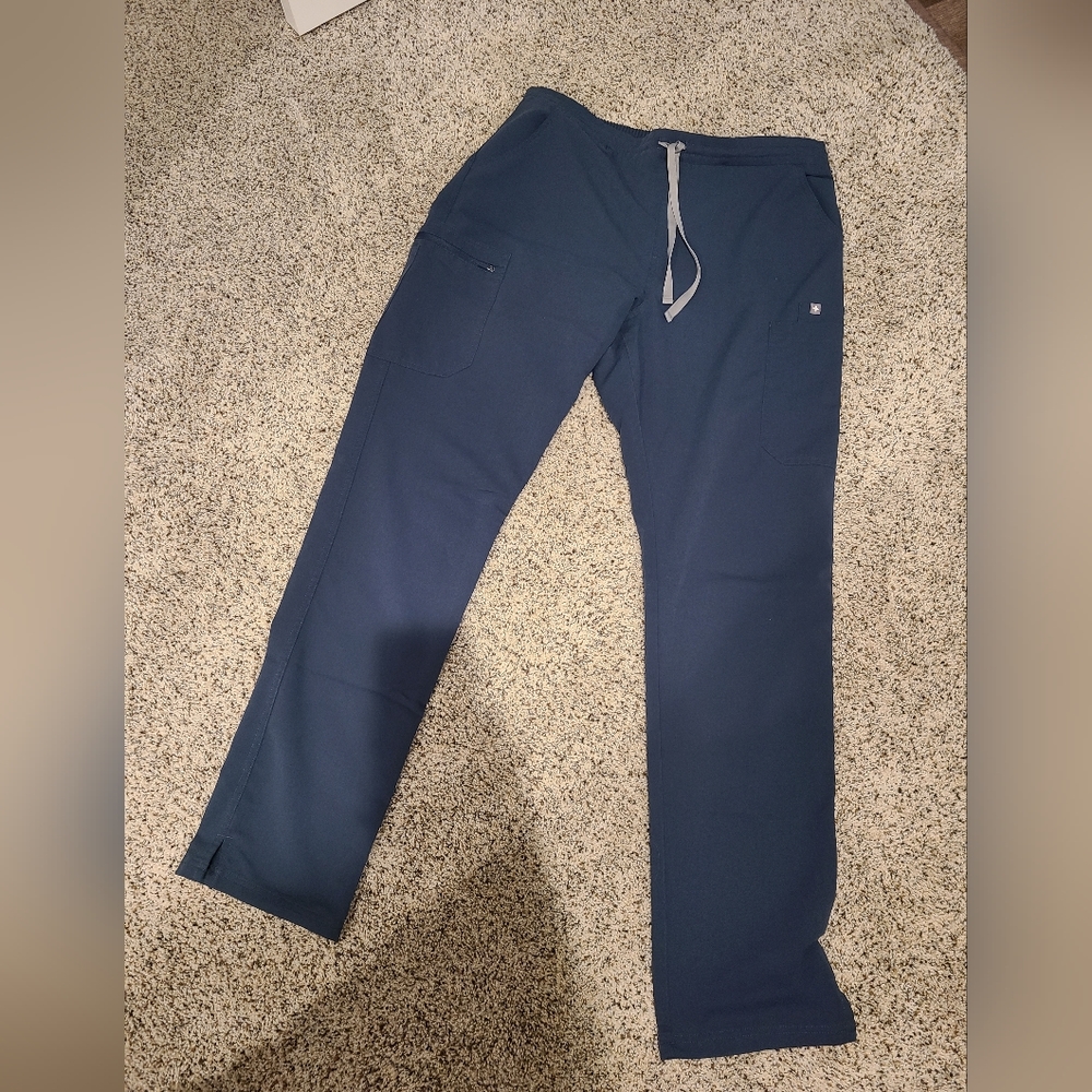 Figs women's Dark habor Yola scrub pants size L tall